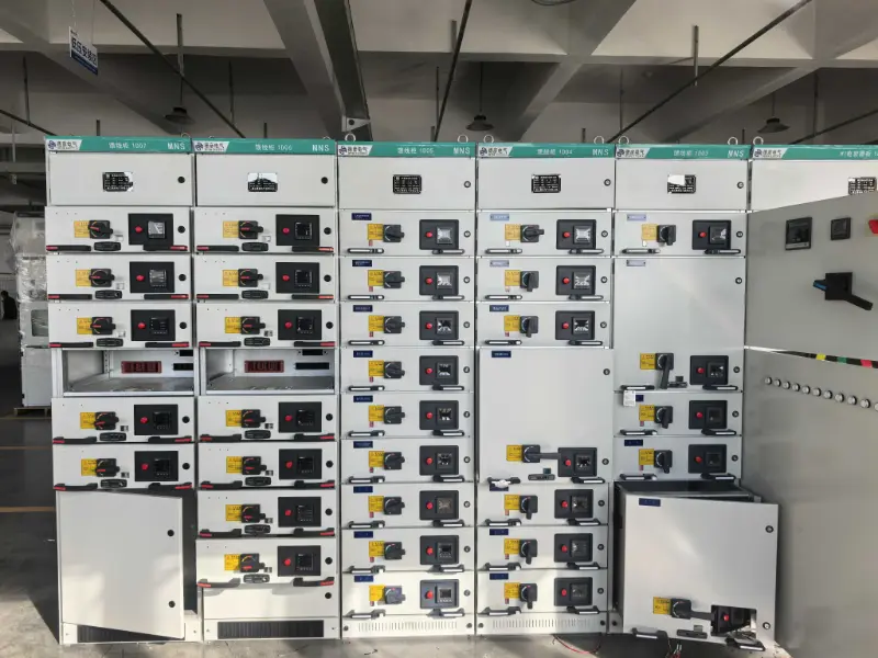 Bagaimana Cara Memilih Switchgear Tegangan Rendah? Apa Perbedaan Antara Empat Tipe Utama: GGD, GCS, GCK, dan MNS?